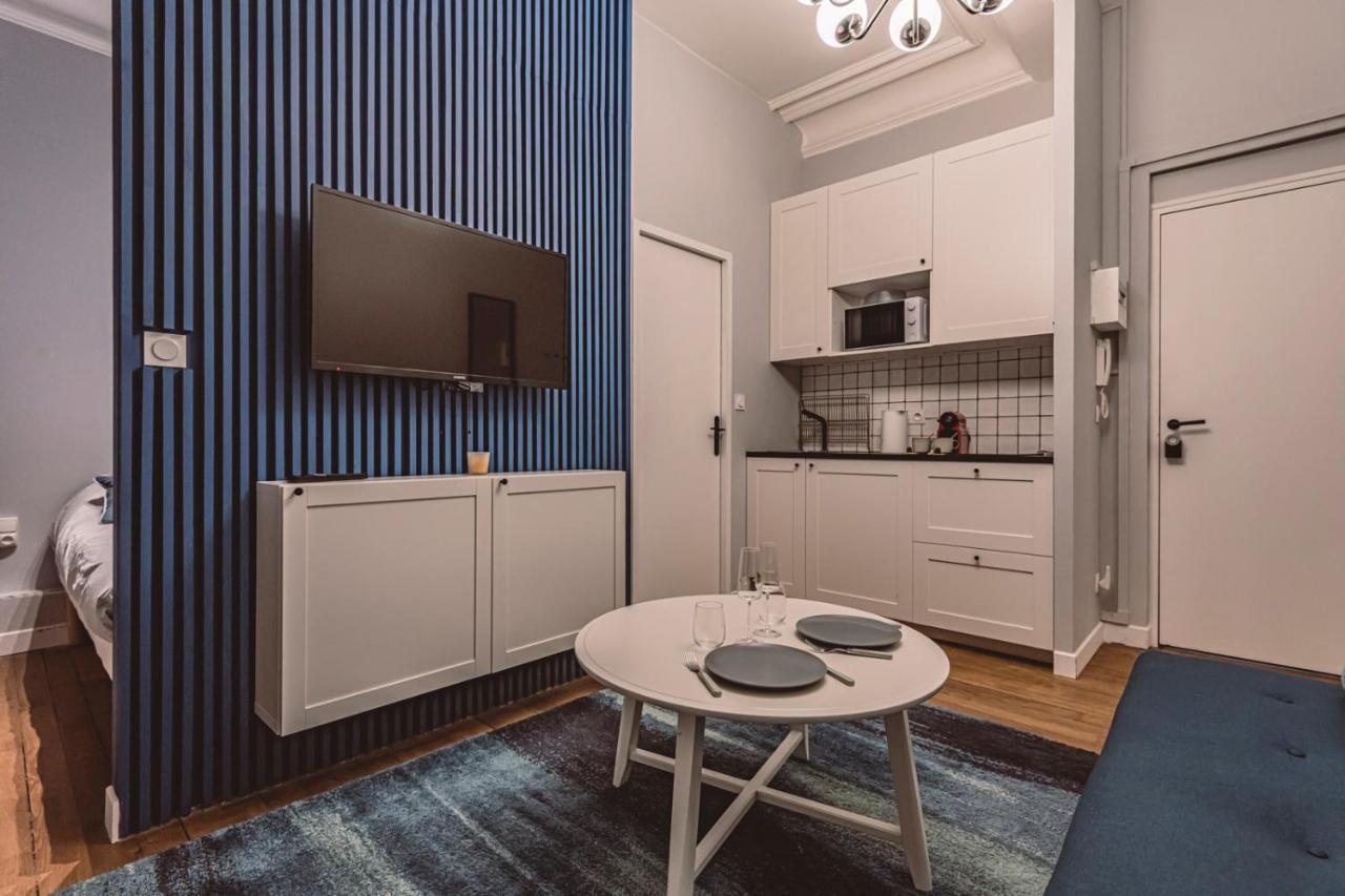 Apartament Le Mediterraneen, Face A La Cathedrale - 2D Reims Zewnętrze zdjęcie