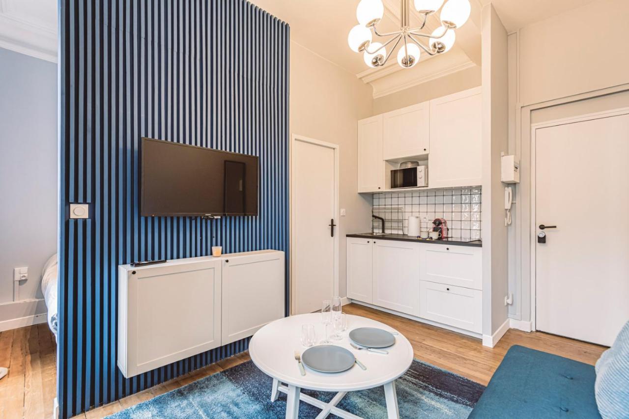 Apartament Le Mediterraneen, Face A La Cathedrale - 2D Reims Zewnętrze zdjęcie